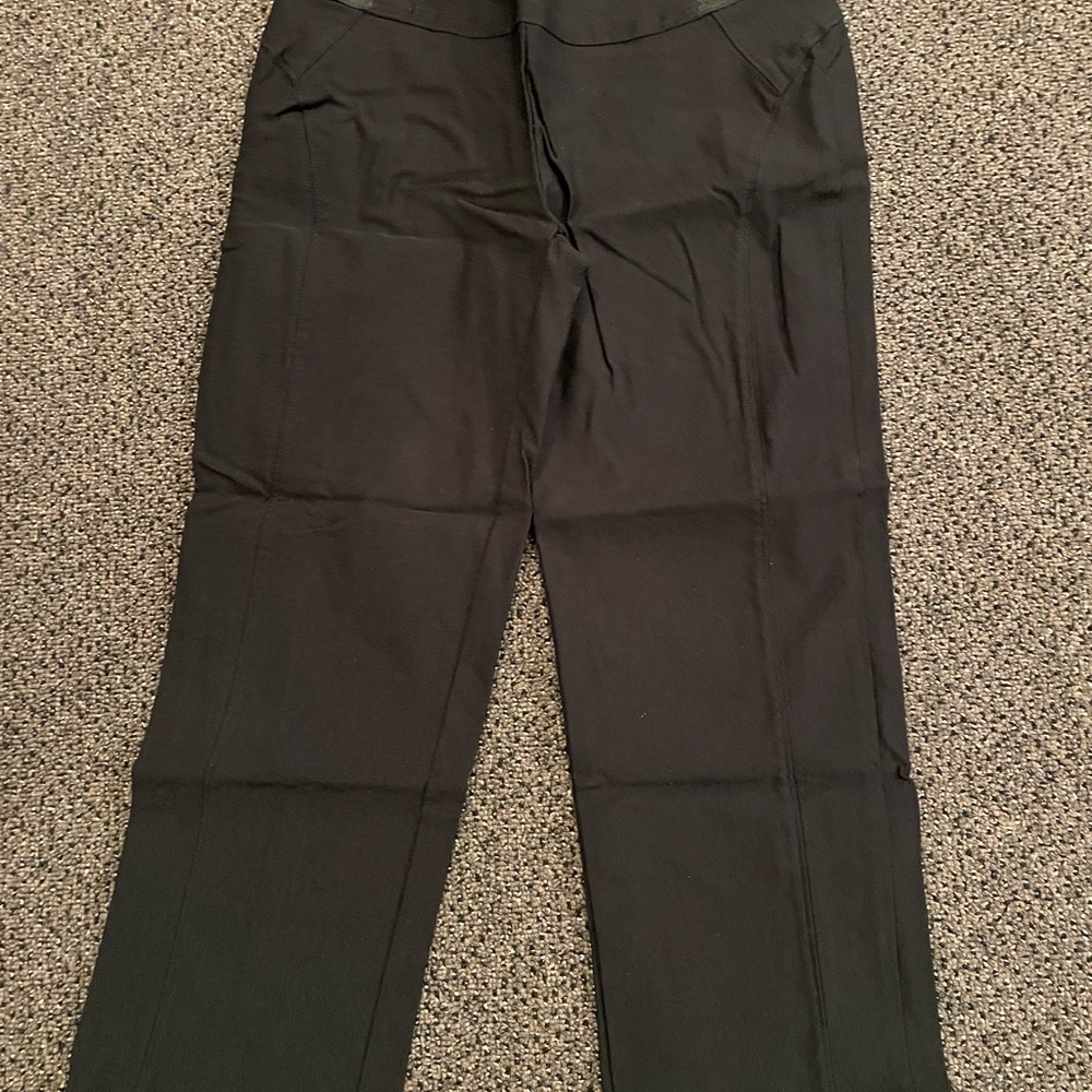 Simply Vera Vera Wang Capri Pants, Size 2P